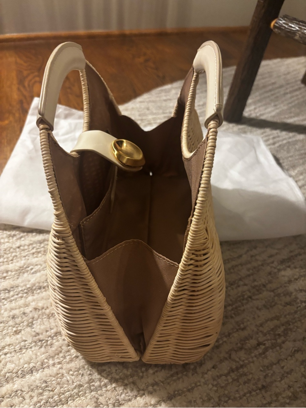 ANTONIO MELANI Cream-Trim Woven Satchel with Gold Accent - Picture 8 of 11